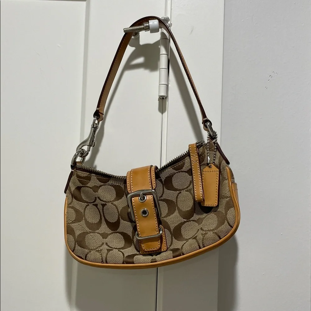 Coach Monogram Mini Demi Hamptons Buckle Bag - Picture 2 of 9